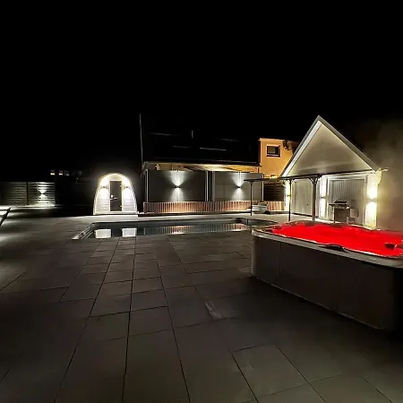 Neuboerger Mit Wellness Tatil Evi